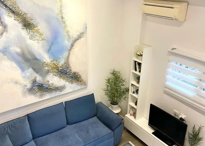 Lovely Blue Center By Pikhost Apartament